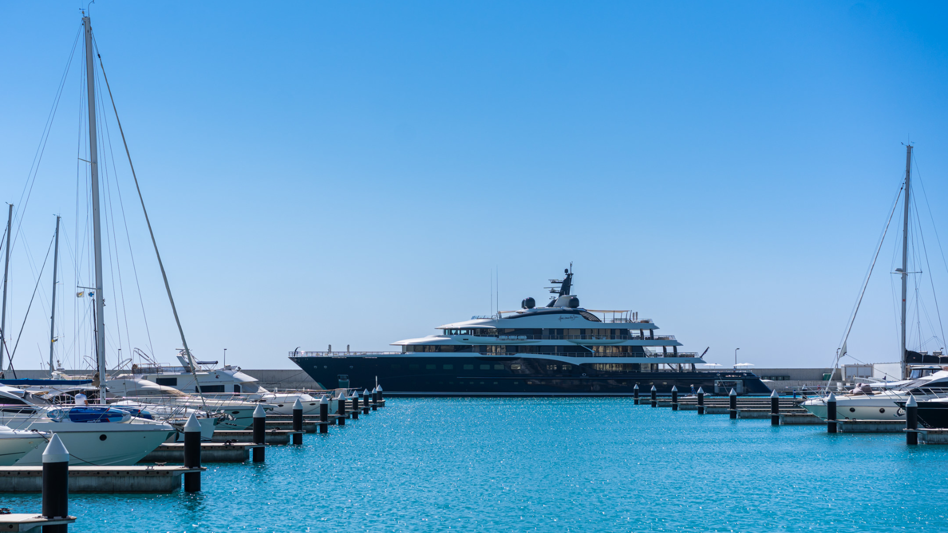 The reasons why yachts feel… super at Ayia Napa Marina (1)